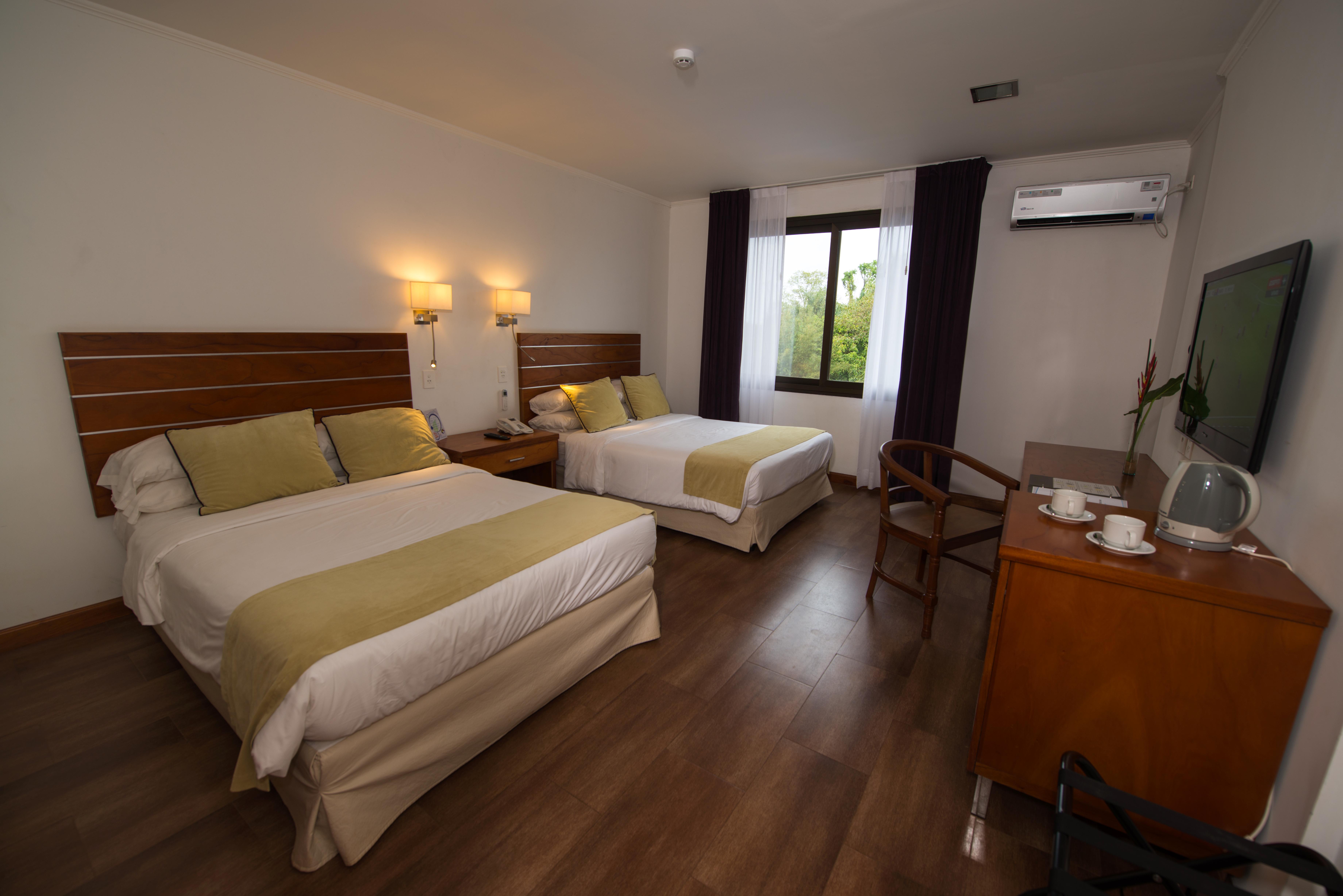 Hotel Saint George Пуерто-Іґуасу Екстер'єр фото