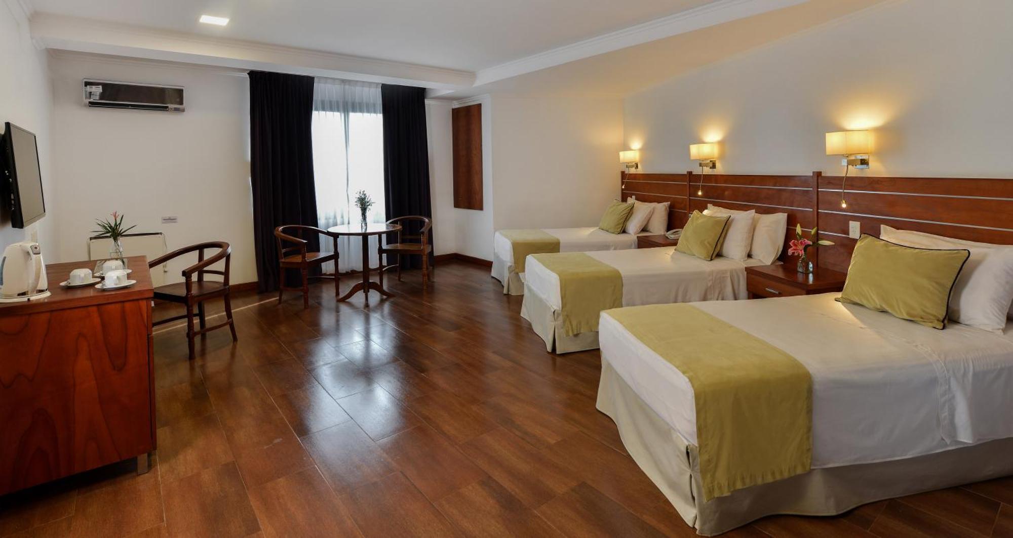 Hotel Saint George Пуерто-Іґуасу Екстер'єр фото