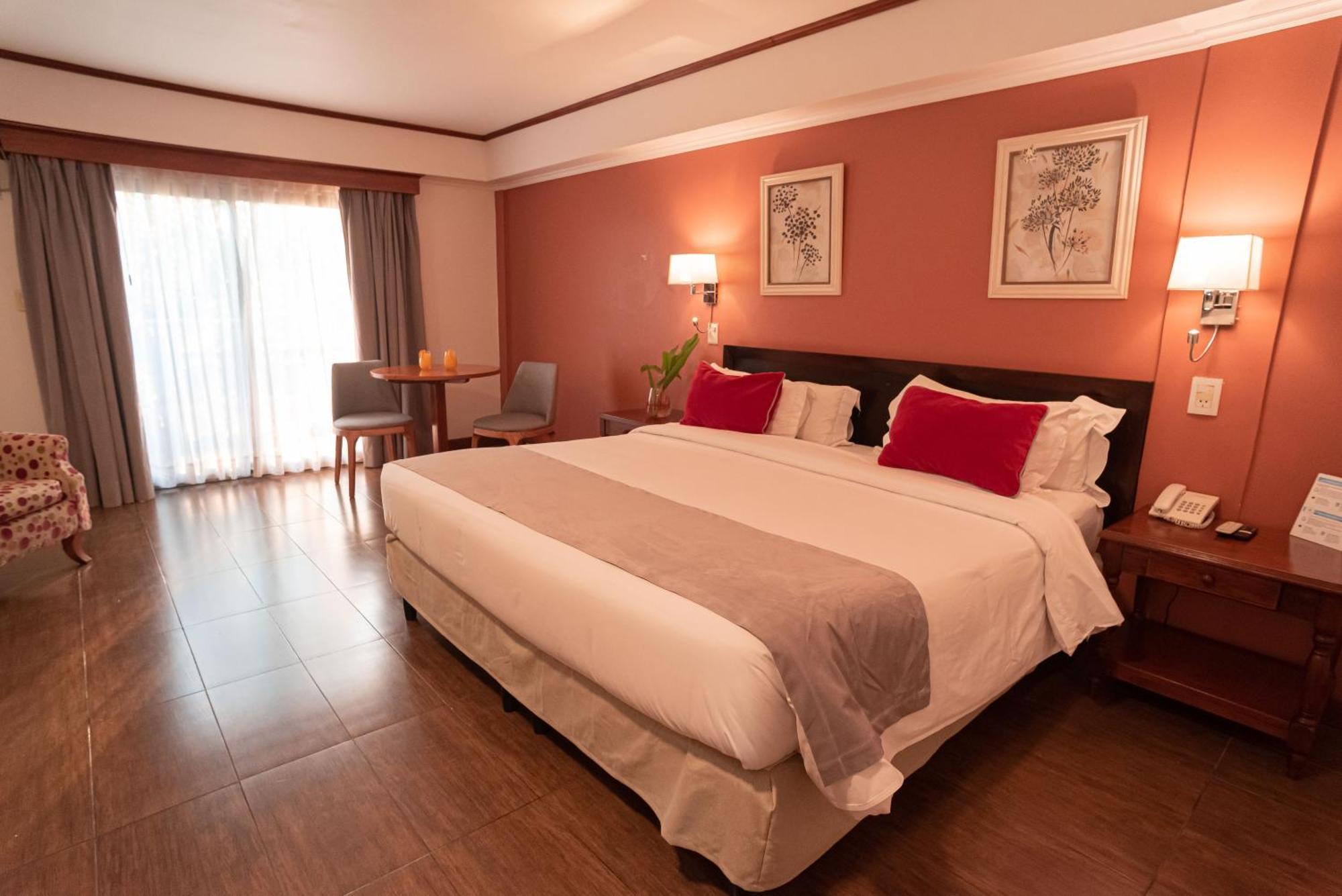 Hotel Saint George Пуерто-Іґуасу Екстер'єр фото