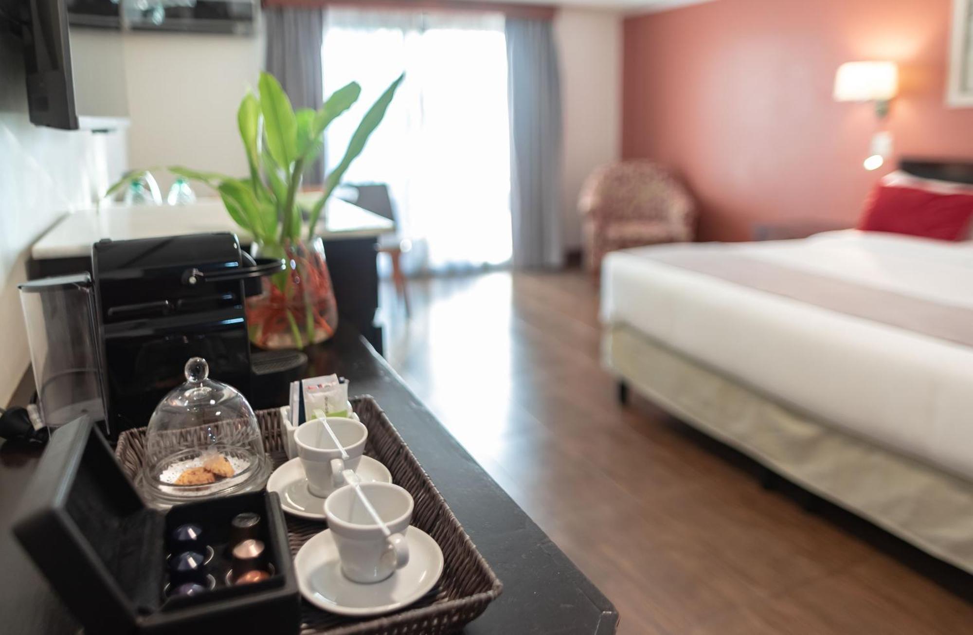 Hotel Saint George Пуерто-Іґуасу Екстер'єр фото